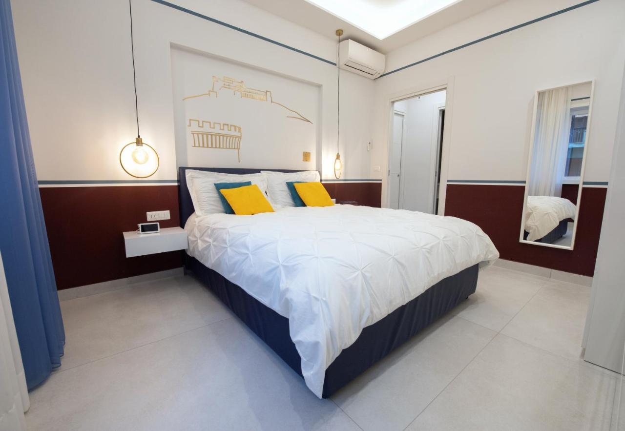 Napoli City Center - Appartamenti E Camere Exteriér fotografie