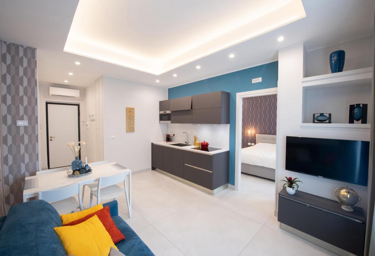 Napoli City Center - Appartamenti E Camere Exteriér fotografie