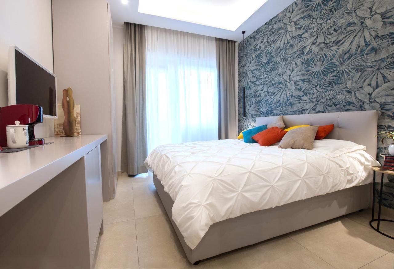 Napoli City Center - Appartamenti E Camere Exteriér fotografie