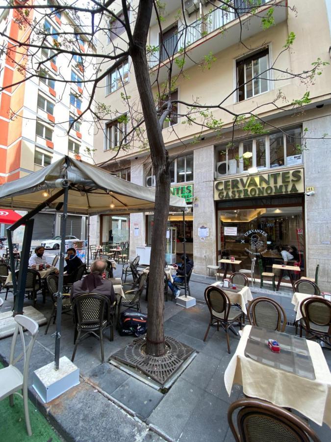 Napoli City Center - Appartamenti E Camere Exteriér fotografie