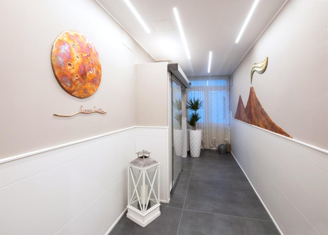 Napoli City Center - Appartamenti E Camere Exteriér fotografie